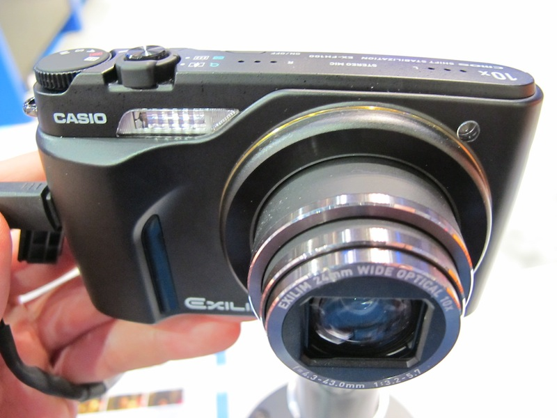 Illustration for article titled Hands On Casio's EX-FH100 High Speed Exilim Camera: Slow Mo Tech is Maturing